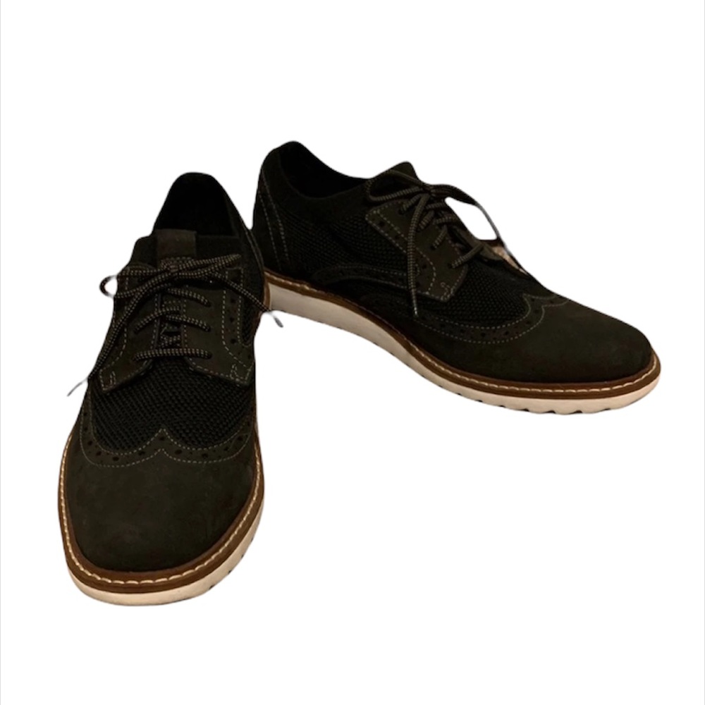 Johnston & Murphy Duncan Wingtip sneakers